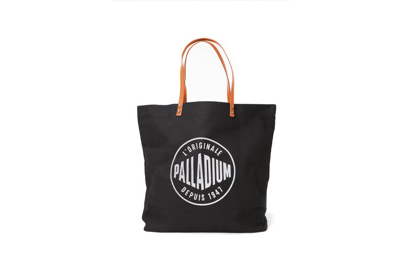 Black Palladium Round Logo Tote Men's Bags | USA  1970485-TX