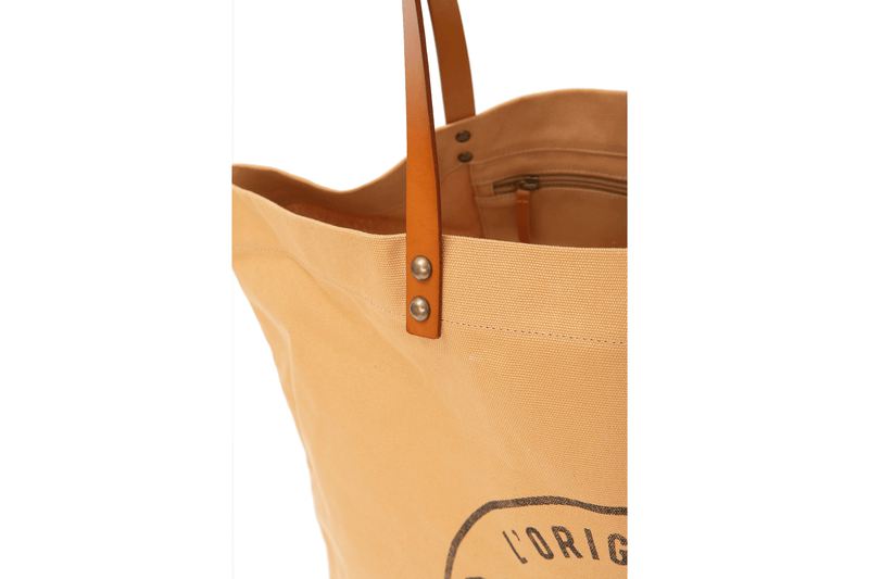 Brown Palladium Round Logo Tote Women's Bags | USA  9613025-FL