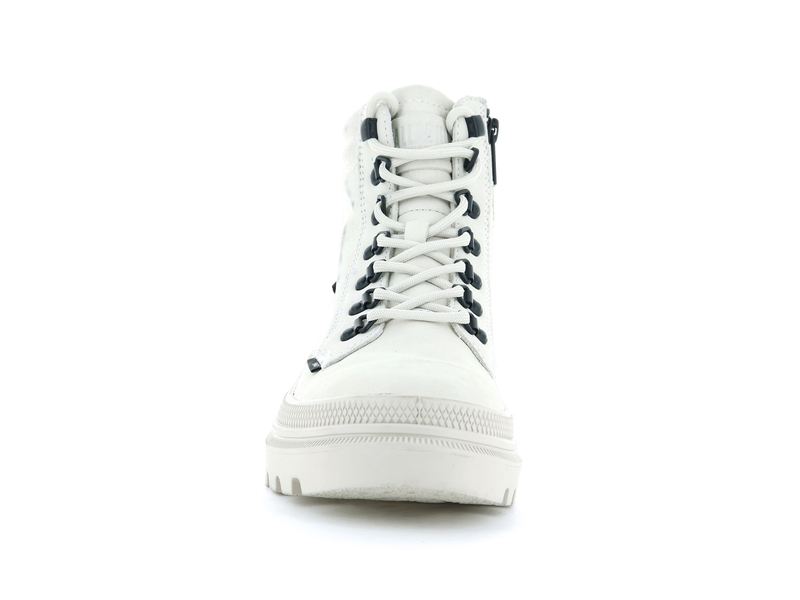 White Palladium Pallatrooper Hiker Nubuck Women's High Tops | USA  2359760-ZX