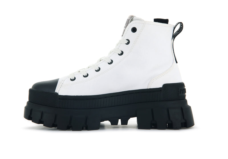 White Palladium Revolt Hi Tx Women's Boots | USA  8596312-TC